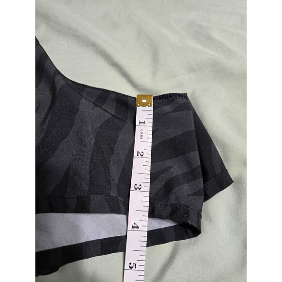 Avia xl (16-18) women's black zebra strip athletic shorts - Picture 8 of 8
